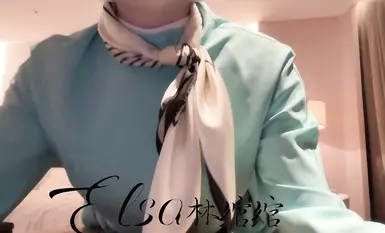 窮人女神富人母狗，推特超高顏值極品空姐【林綰綰】SVIP門檻1888福利，啪啪調教深喉毒龍被腳踩騷穴，母狗屬性拉滿了 (13)