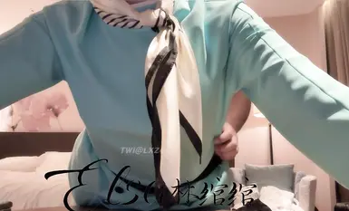 窮人女神富人母狗，推特超高顏值極品空姐【林綰綰】SVIP門檻1888福利，啪啪調教深喉毒龍被腳踩騷穴，母狗屬性拉滿了 (13)