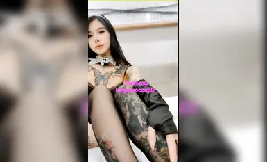 露臉才是王道！顏值巔峰白富美火爆推特網紅【Sexychloe】福利，各種調教啪啪，陰環全身紋野性十足