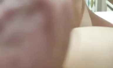 หญิงสาว Wang Jiaxue มีชู้ที่โรงแรม Xiwai ในเขต Tongchuan เมือง Dazhou ให้ออรัลเซ็กซ์กลืนน้ำอสุจิและเปิดเผยใบหน้าและน้ำแตกของเธอ