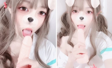 推特極致反差蘿莉【小靈醬】自摸插穴 BB超粉嫩 各種COS合集 (2)