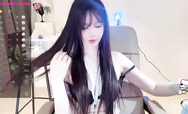 高挑170CM九头身大长腿话痨女神【Deepeggs】【Hahaha_ha2】又喷水啦，连喷好几次要虚脱了受不了了我要来啦漂亮的像假人(2)