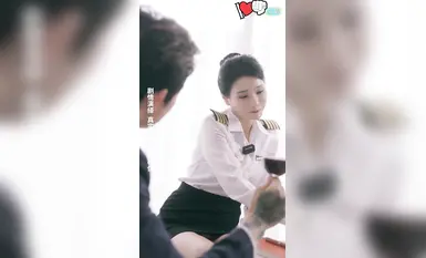 エロティックなショートドラマ「Police Beauty Zhang Jinyu」は、魅力的な女性警察官が萎縮した実際の出来事を基にして、堕天使がどのようにして復讐劇を始めたのかを描いています。第5話