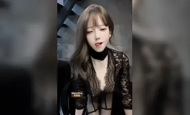 Pengaruh terbesar dalam senarai 1.4 juta peminat Tik Tok [Xiao Ma Manman] telah menyesuaikan video peribadi, dan penampilannya sungguh menakjubkan!