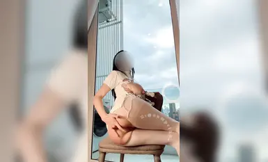 【Npxvip】7.18號最新 吸奶器透明齊逼短裙自慰