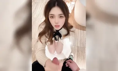 清純美女口爆,這顏值,看著都受不了