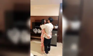 抖音巨乳網紅【李雅】跟好兄弟的老婆偷情差點被發現操的她叫出河南話別人的老婆就是香啊