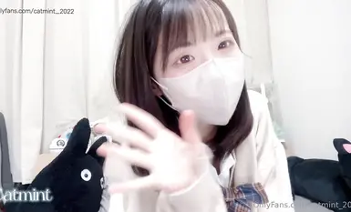 超白嫩貧乳反差蘿莉台妹「薄荷」OF大尺度私拍 瘦弱少女性慾強在家用各種玩具自慰【第四彈】 (2)