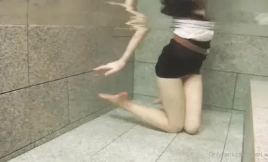 【轻度猎奇】高颜值日本气质素人少妇「mari_wam」OF露脸私拍反差美人妻沉沦精液地狱【第三弹】 (18)