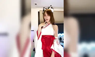 長得像孫燕姿的新加坡E杯混血紋身女神「Ada822」OF大尺度露臉私拍 激情撩騷自慰男女通吃【第二彈】 (1)