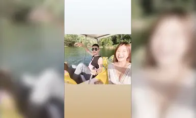 Selebriti Internet yang sangat popular di Malaysia e-sukan dewi "mspuiyi" DARI gambar peribadi berskala besar yang menunjukkan wajahnya dan mengadakan pesta Lily model badan yang meletup (1)