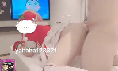 可愛人形小母狗『我是一隻呀哈哈』小穴穴又被爸爸精液灌滿了 嗚嗚~超級反差的女孩子，清純淫盪切換只在一瞬間