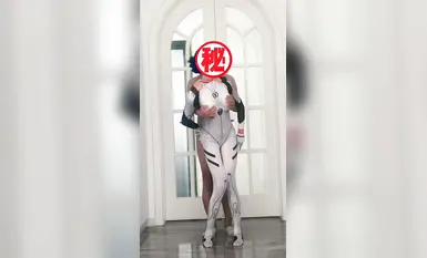 ⚡大长腿极品女神COS绫波丽，高冷颜值女神也有臣服的一天，暴力扶腰后入攻速拉满女神体检极致性爱体验