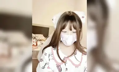 極品人形小母狗！推特露臉可欲可甜清純00後福利姬【香蕉不吶吶】最新VIP訂閱，臉逼同框各種紫薇 (2)