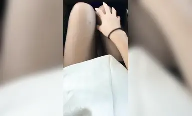 รูปร่างหน้าตาที่ดีที่สุดนั้นแตกต่างกับสาววัย 20 ปี สูง 167 เมตร และสูงกว่า 100 ปอนด์! เฉิงตู [Tutu] ถูกสปอนเซอร์ของเธอเย็ดด้วยวิธีต่างๆ มากมาย รอยสักบนก้นใหญ่ของเธอถือเป็นคะแนนที่สมบูรณ์แบบจากการอวดใบหน้าของเธอ เธออายุ 20 ปี อายุ 167 ปี และสูง 100 ปอนด์! 