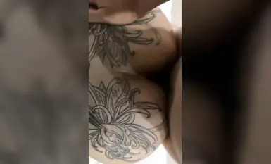 Penampilan terbaik berbeza dengan lelaki berusia 20 tahun, tinggi 167 meter dan lebih tinggi 100 paun! Chengdu [Tutu] telah disetubuhi dengan pelbagai cara oleh penajanya. Tatu pada pantatnya yang besar adalah sempurna untuk menunjukkan wajahnya. Sebalikn