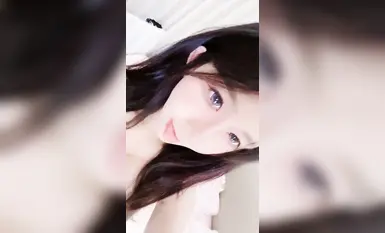 頂級綠播女神【小漁兒】太美了顏值秒殺明星性感誘惑到爆，完美的身材又大又軟的絕世美乳和名器美穴一線天，罕見的完美尤物 (2)