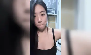 2024年6月，學生妹挺叛逆，【你的白月光】，在宿舍就把慾望寫臉上了，極品美穴，身材一流很挑逗！(6)