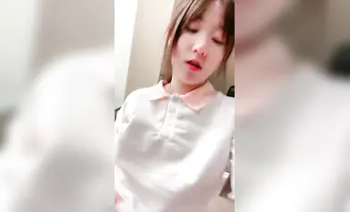 童颜巨乳清纯校花【喵萝莉】自慰草逼粉嫩小骚逼(6)