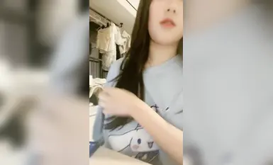 颜值小姐姐【喵萝莉】粉穴自慰抠逼(9)