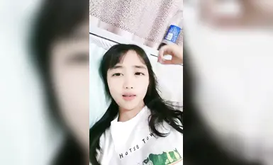 雙馬尾學生嫩妹【甜甜圈】掰穴自慰 粉嫩鮑魚 (2)