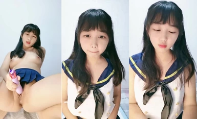 Pelajar perempuan muda dengan ekor kuda berkembar [Donut] merebak faraj dan melancap abalon lembut merah jambu (5)