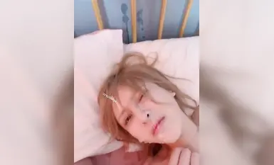 以淫為樂 人生贏家！推特玩女高手【神壕Ttxk】歸來最新福利，調教明星級別女奴，票子到位秒變母狗 (2)