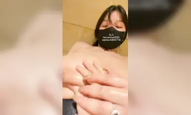 推特极品波霸女神【九儿温柔妹妹】688元剧情定制，记录第一次约炮，一对车大灯无法形容的硕大乱颤