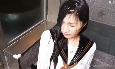 [Mild curiosity] The good-looking Japanese amateur young woman "mari wam" OF shows her face in private photos and the contrasting beauty wife sinks into semen hell [Seventh bullet] (15)