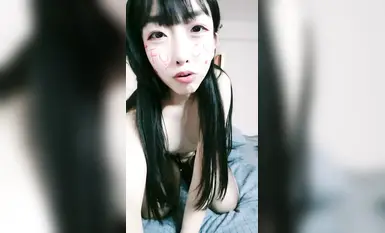 [어른 언니] 발랄하고 귀엽고 사랑스러운 소녀가 눈을 굴리고 혀를 내밀고 대규모로 오줌을 누고 있습니다 (6)