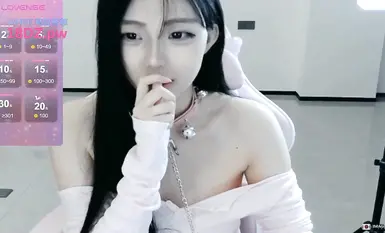 StripChat การรวบรวมการเลือกถ่ายทอดสด: โสเภณี E-cup ที่ตัดกันตามธรรมชาติสวมเครื่องสั่นไหมสีขาวเซ็กซี่, ช่วยตัวเองและครวญคราง, ความงามเจ้าอารมณ์ลูบหน้าอก, หัวเข็มขัดหี, ดิลโด้แทรกดิลโด้เข้าไปในหี, น้ำท่วมด้วยสุดยอด (34)