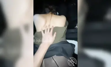 海角销冠社区乱伦大神迷恋【晓彤表妹】视频大合集，高清有对话带入感极强，秒懂下（2）