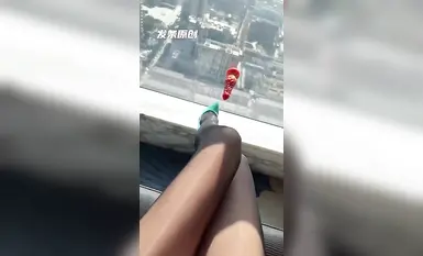 Wanita seksi, seorang isteri yang bermaruah, "Clockwork", mempunyai suami cuckold dating seorang lelaki bujang sangat kejam seluruh zakarnya menembusi dia tanpa kondom Seluruh lantai dipenuhi dengan jeritan Cik Chen.