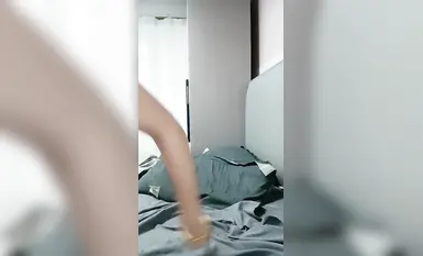 【小草莓真好吃】美乳大學生 摳逼揉奶裸舞自慰 (2)