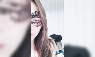 Kakak diraja berkaki panjang [tidak bersalah dan santai] kaki panjang berstokin ~ kasut tumit tinggi terbuka ~ menjilat satu sama lain dengan penuh ghairah ~ disetubuhi kuat tanpa kondom (14)