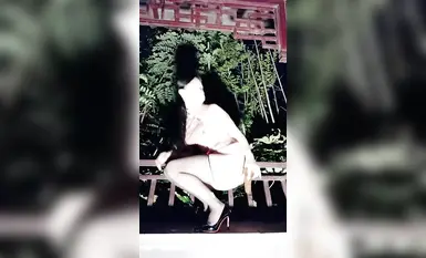 私密電報群VIP福利，戶外露出紫薇，極騷母狗【小湯圓】道具雙通高潮噴水，擼點滿滿 (5)