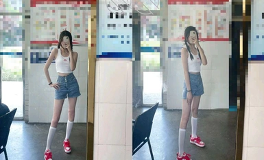 海角《兄妹乱伦》【爱上自己的亲妹妹】趁爸妈不在家偷偷溜进妹妹的房间强插妹妹的小嫩B