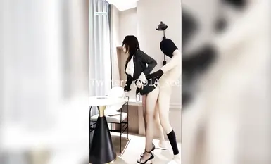 เดือนสิงหาคมแนะนำหนักมาก! [บทความเล็ก] เวอร์ชั่นเต็มของสาวขายาวสวยที่อาจารย์เดท P1! เจ้านายชอบขาสวยที่สวมรองเท้าส้นสูงและถุงน่อง และอีตัวตัวน้อยไม่สามารถยืนนิ่งในขณะที่ถูกระยำได้ (2)