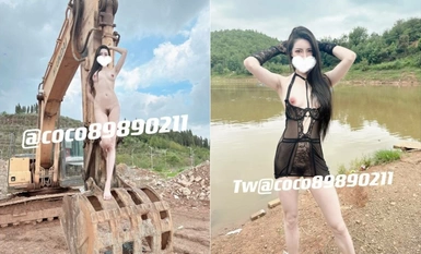 Ang nine-headed goddess "Coco" ay exposed sa isang nakakakilig na paraan Siya ay extreme sa sinehan ay karera~Challenge to have a passionate collision with her little brother in the wild~ (3)