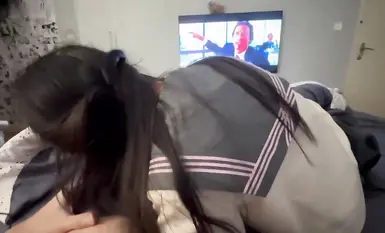 젊고 부드러운 소녀들과 노는 것을 전문으로하는 PUA는 섹스 마스터와 약속을 잡습니다. [장난의 가장 다정한] JK 제복을 입은 많은 젊은 여성들이 훈련을 받고 놀고, 소녀들은 콘돔없이 삽입되고, 소녀들은 음란하게 신음합니다 (9)