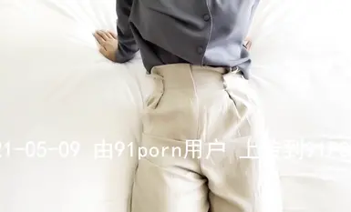 极品美乳人妻『kyara_sss』奶子又大胸型又好看，还特么巨骚，被操的时候喜欢说淫语，巨顶！美乳丰臀超反差④ (1)