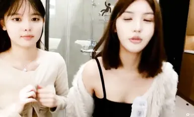 超重磅！stripchat兩大神級顏值【elyn520520】閨蜜雙人大秀 (4)