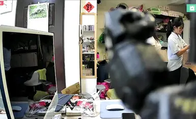 2024-05-22_台北家庭监控_[内衣全裸]_妹妹脱内衣_妹妹洗澡