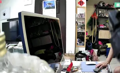 2024-04-21_臺北家庭監控_[內褲全裸]_起床吃早餐_聊天玩彈力繩_換衣服出門_回家擠粉刺_寫作業_吃飯_輪流洗澡