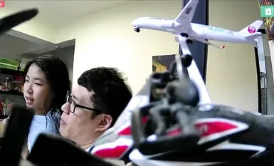 2024-05-15_台北家庭监控_[内衣微露点]_姐姐起床穿衣服_妹妹洗澡_姐姐洗澡_妈妈洗澡_妹妹与爸爸撒娇