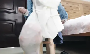 Footjob seorang dewi muda [Xiao Qiqi Wenwen] Koleksi 26 footjob comel dengan kaki dan kaki yang cantik (10)