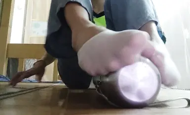 女神嫩妹足交【小琪琪文文】美腿玉足小可爱足交26部合集(6)