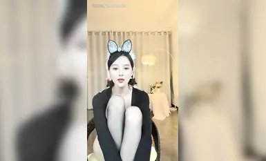 明星氣質顏值的溫柔女神【上帝是個女孩】女神尺度突破~露臉自慰合集 (4)