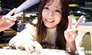 FC2PPV_2526023_Cô gái thỏ dễ thương Sasana Aya hút một con cặc to_Cumshot trong âm hộ màu hồng không có bao cao su