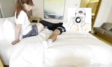 2024年【印象足拍第21&22期】 jk lo裙足交口交啪啪内射，清纯学生妹，粉穴狂抠(3)